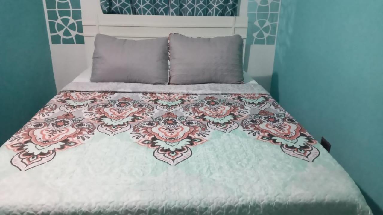 Bailey'S Bed And Breakfast 런어웨이베이 외부 사진