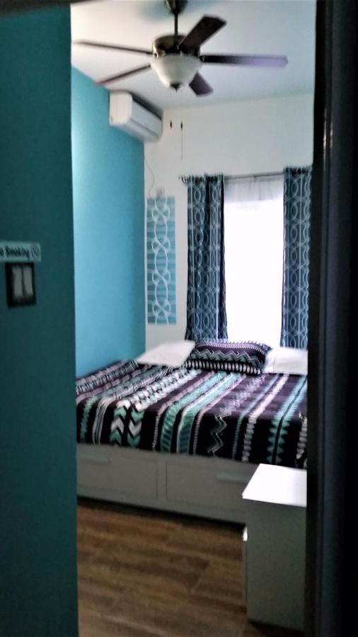 Bailey'S Bed And Breakfast 런어웨이베이 외부 사진