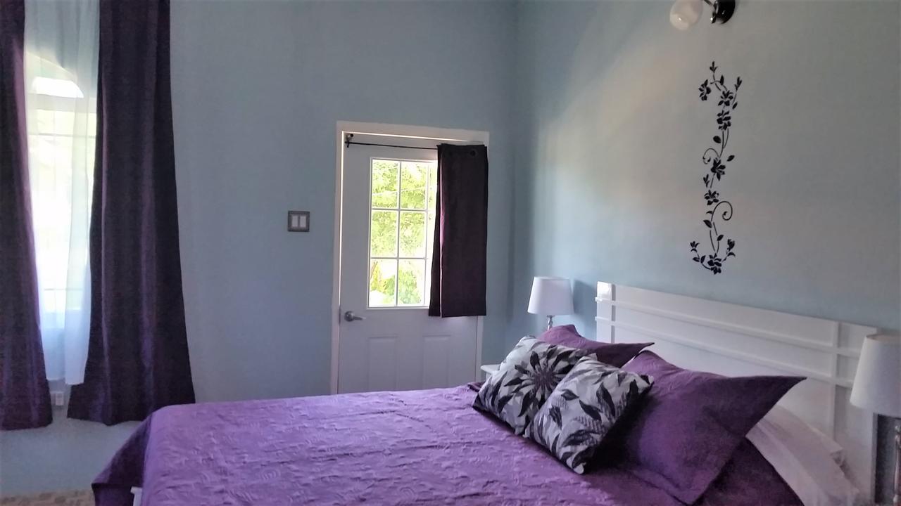 Bailey'S Bed And Breakfast 런어웨이베이 외부 사진
