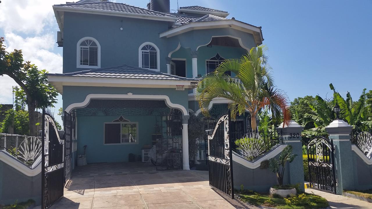 Bailey'S Bed And Breakfast 런어웨이베이 외부 사진